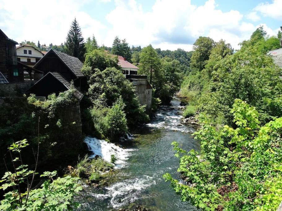 Brocanac Ra House Plitvice Lakes מראה חיצוני תמונה